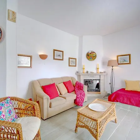 Charmy House In Pedras D'el Rei By Lethes Legacy * סנטה לוזיה